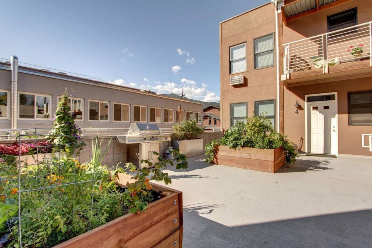 Condo for rent at 1715 15th St, Boulder, CO 80302