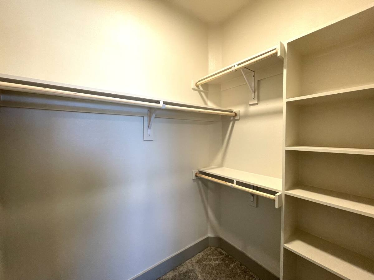 Apartment for rent at 551 E Finley Blvd, Anna, TX 75409