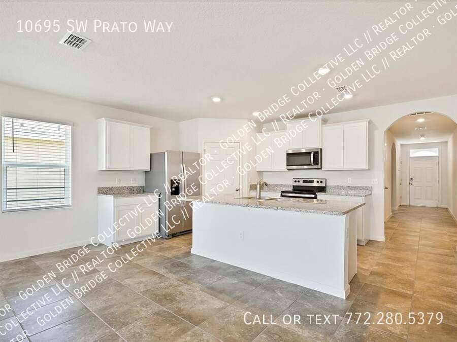 House for rent at 10695 SW Prato Way, Port Saint Lucie, FL 34987