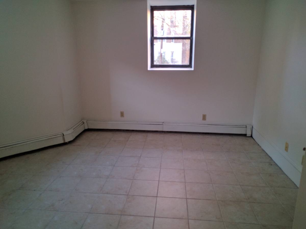 Apartment for rent at 132 Chiswick Rd, Brighton, MA 02135