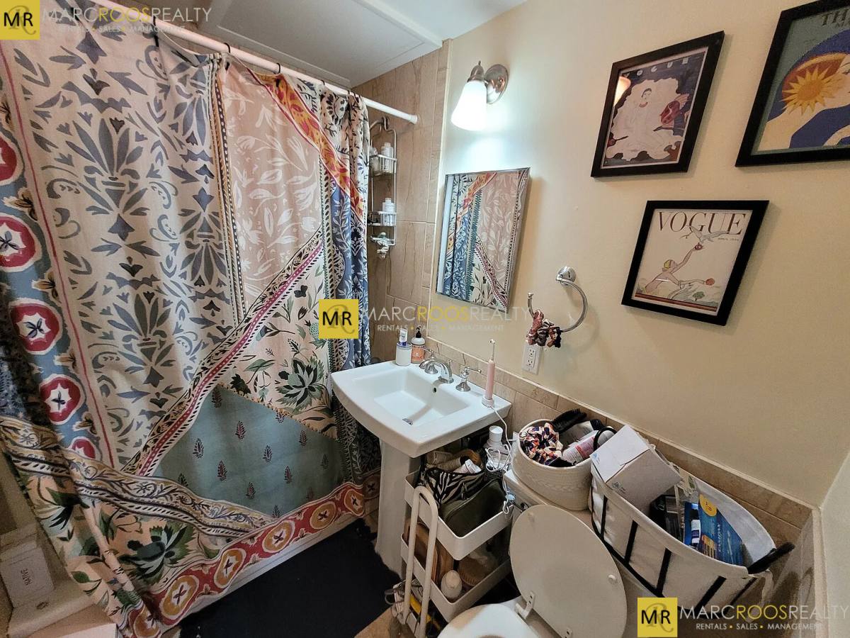 Apartment for rent at 88 W Cedar St #5, Boston, MA 02114