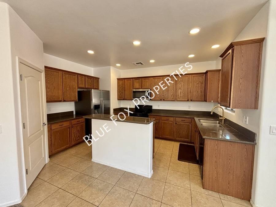 House for rent at 3534 W Goshen Dr, Tucson, AZ 85741