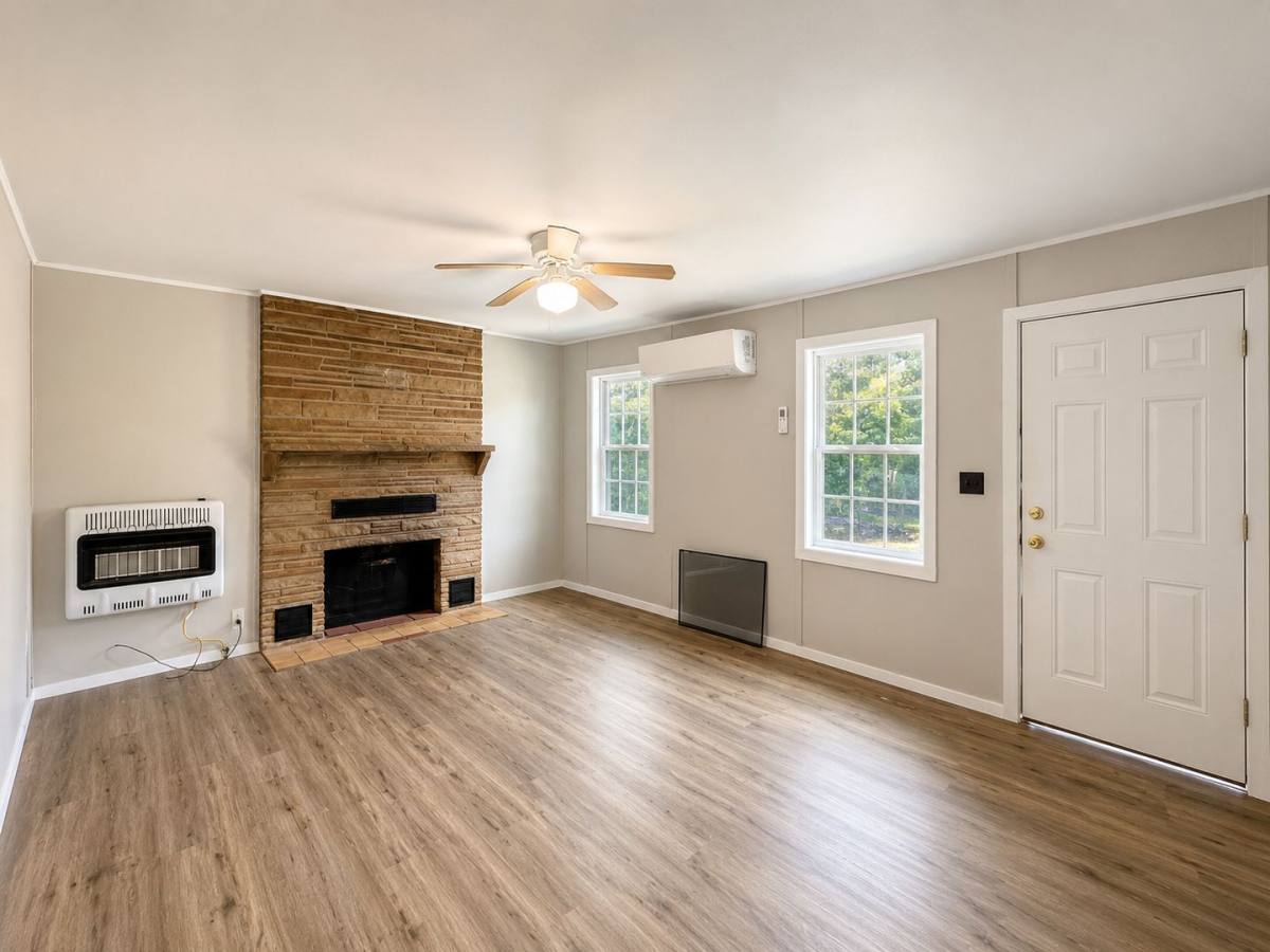 Apartment for rent at 329 Newport Rd, Batesville, AR 72501