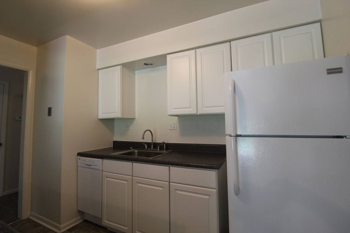 Townhouse for rent at 4228 Wyoming, Kansas City, MO 64111