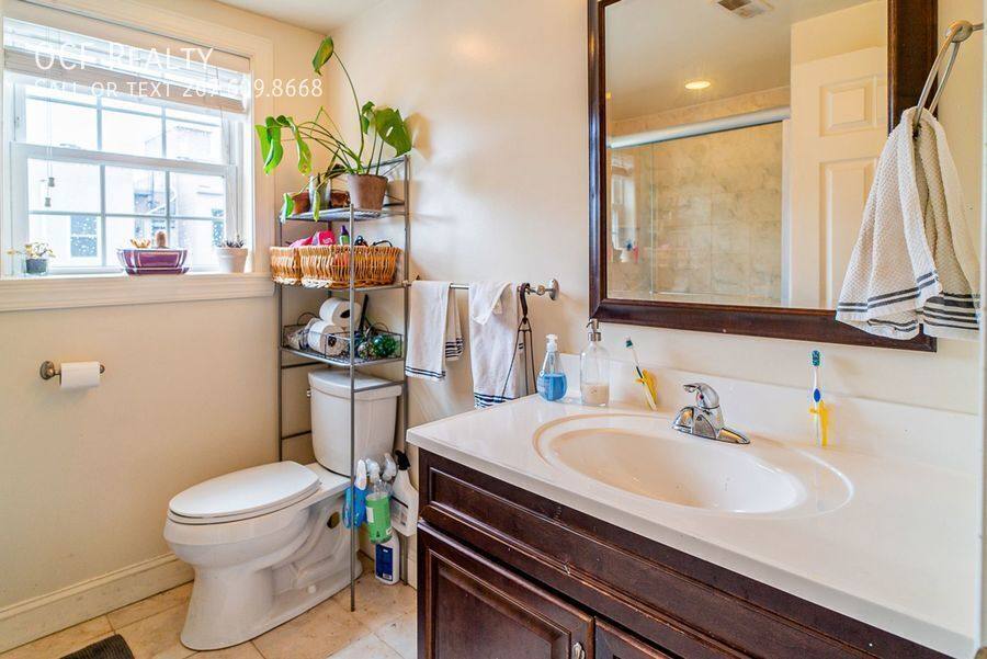 Apartment for rent at 1708 Federal St #B, Philadelphia, PA 19146