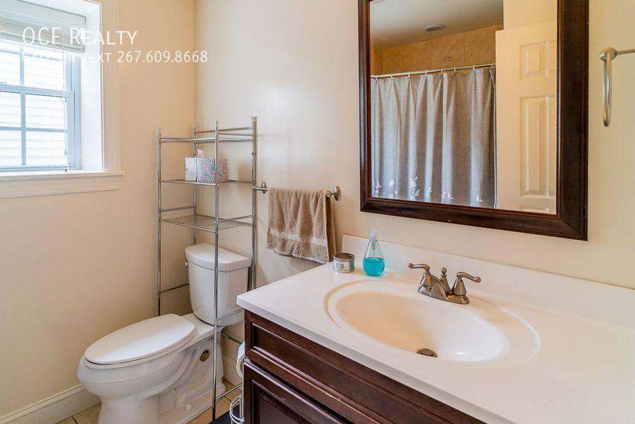 Apartment for rent at 1708 Federal St #B, Philadelphia, PA 19146