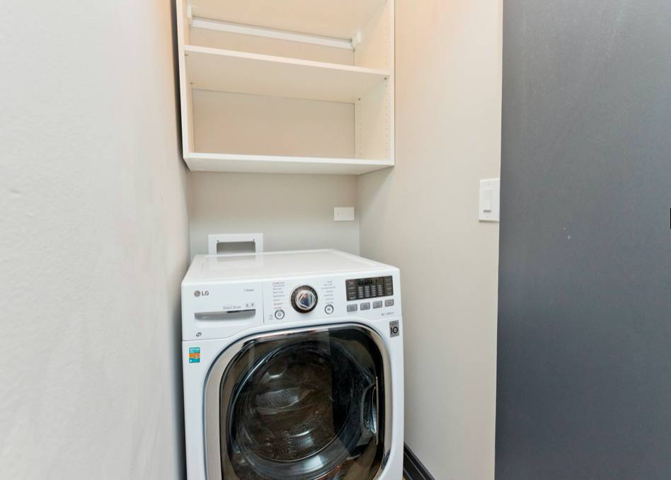 Apartment for rent at 512 W Wrightwood Ave #4D, Chicago, IL 60614