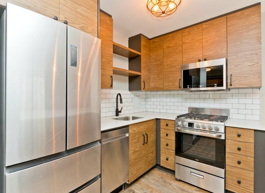 Apartment for rent at 512 W Wrightwood Ave #4D, Chicago, IL 60614