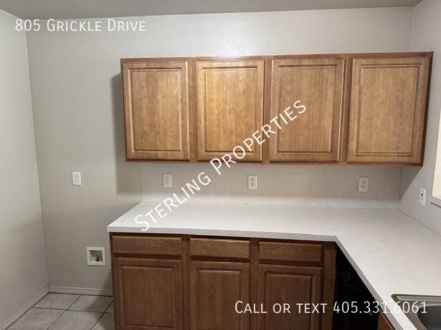Apartment for rent at 805 Grickle Dr, Norman, OK 73069