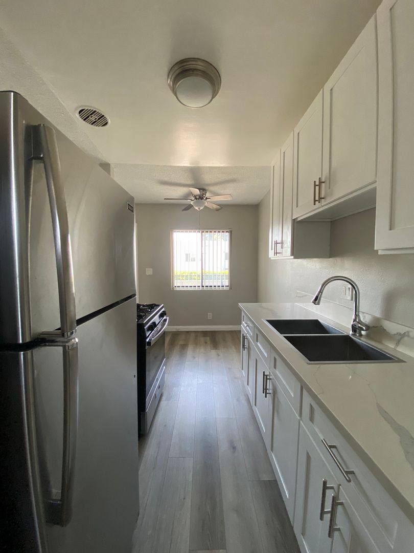 Apartment for rent at 1242 Cedar Ave, Long Beach, CA 90813