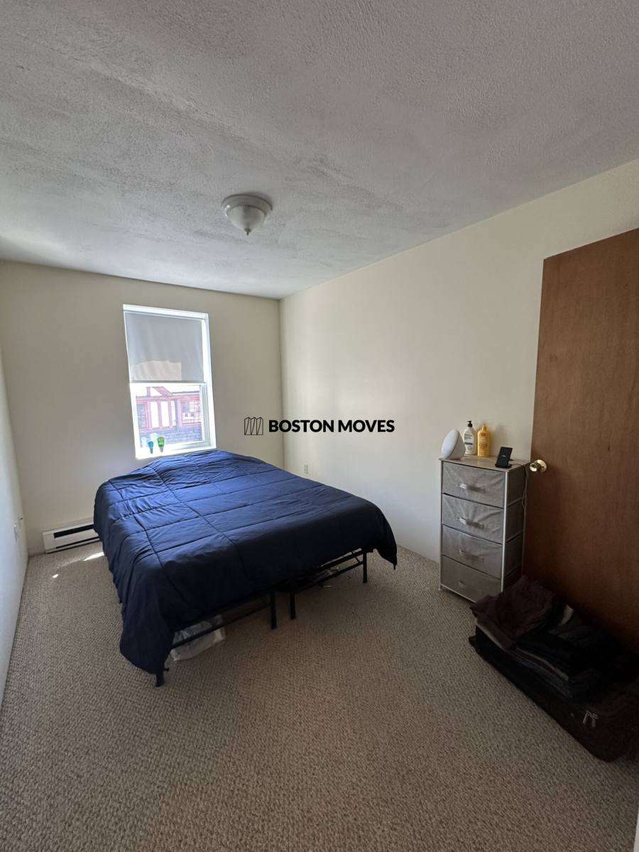 Apartment for rent at 111 Norway St #402, Boston, MA 02115