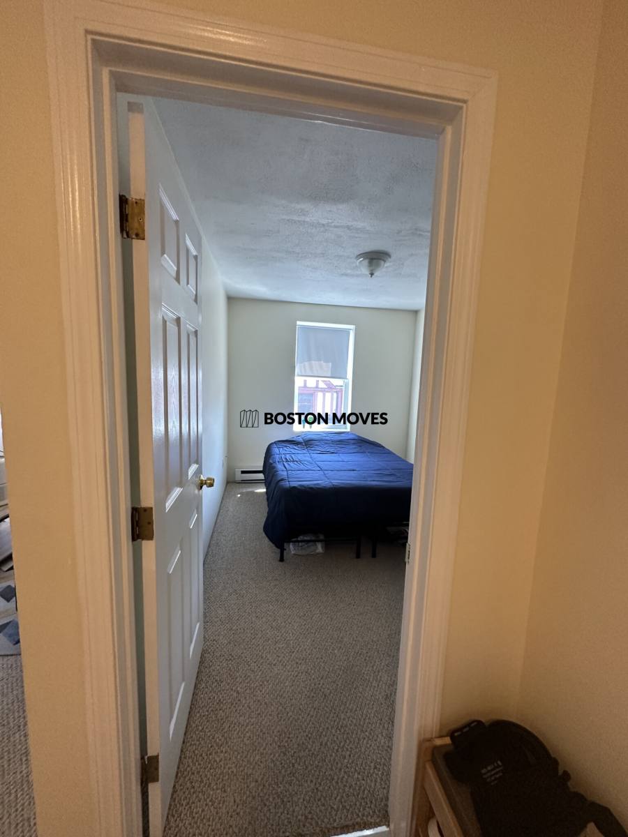 Apartment for rent at 111 Norway St #402, Boston, MA 02115