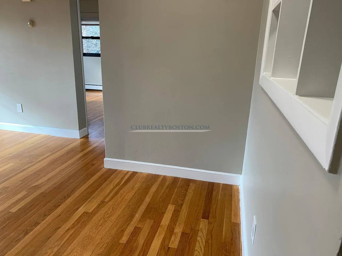 Apartment for rent at 286 Grove St, Auburndale, MA 02466