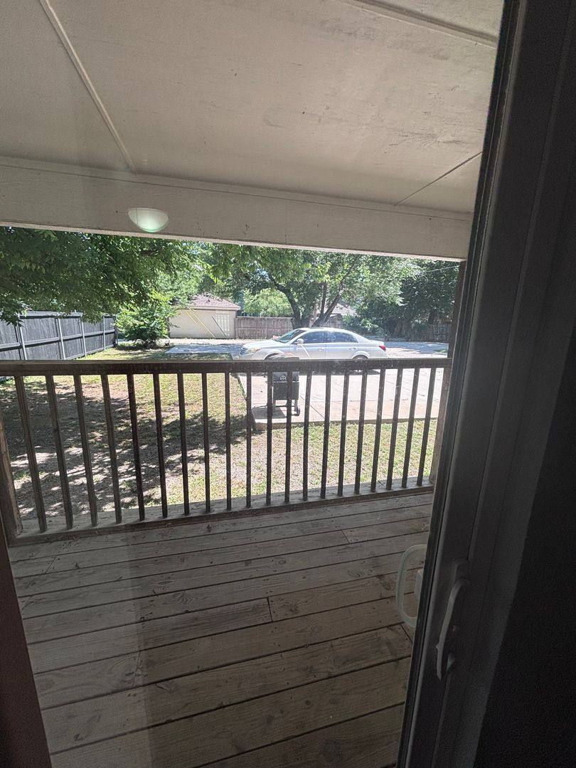 Apartment for rent at 414 Ferrill St, Norman, OK 73071