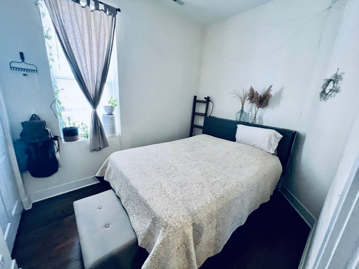 Apartment for rent at 1508 W Chestnut St, Chicago, IL 60642