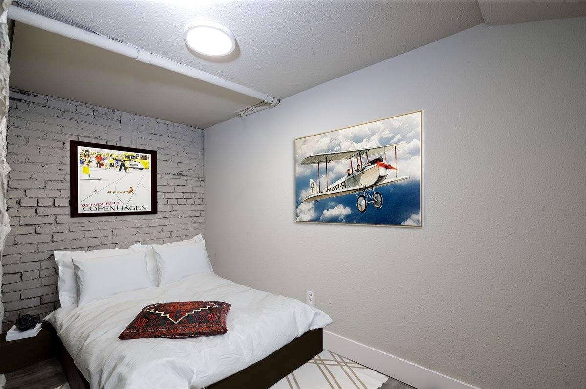 Apartment for rent at 1075 N Clarkson St #15, Denver, CO 80218