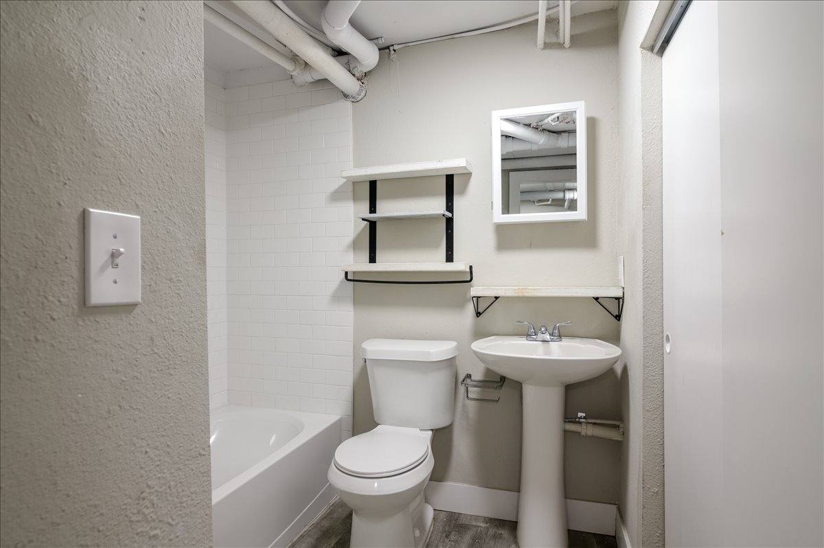 Apartment for rent at 1075 N Clarkson St #15, Denver, CO 80218