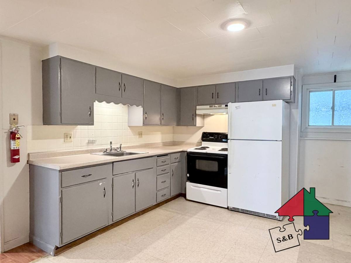 Apartment for rent at 2 W Cobble Hill Rd, Barre, VT 05641
