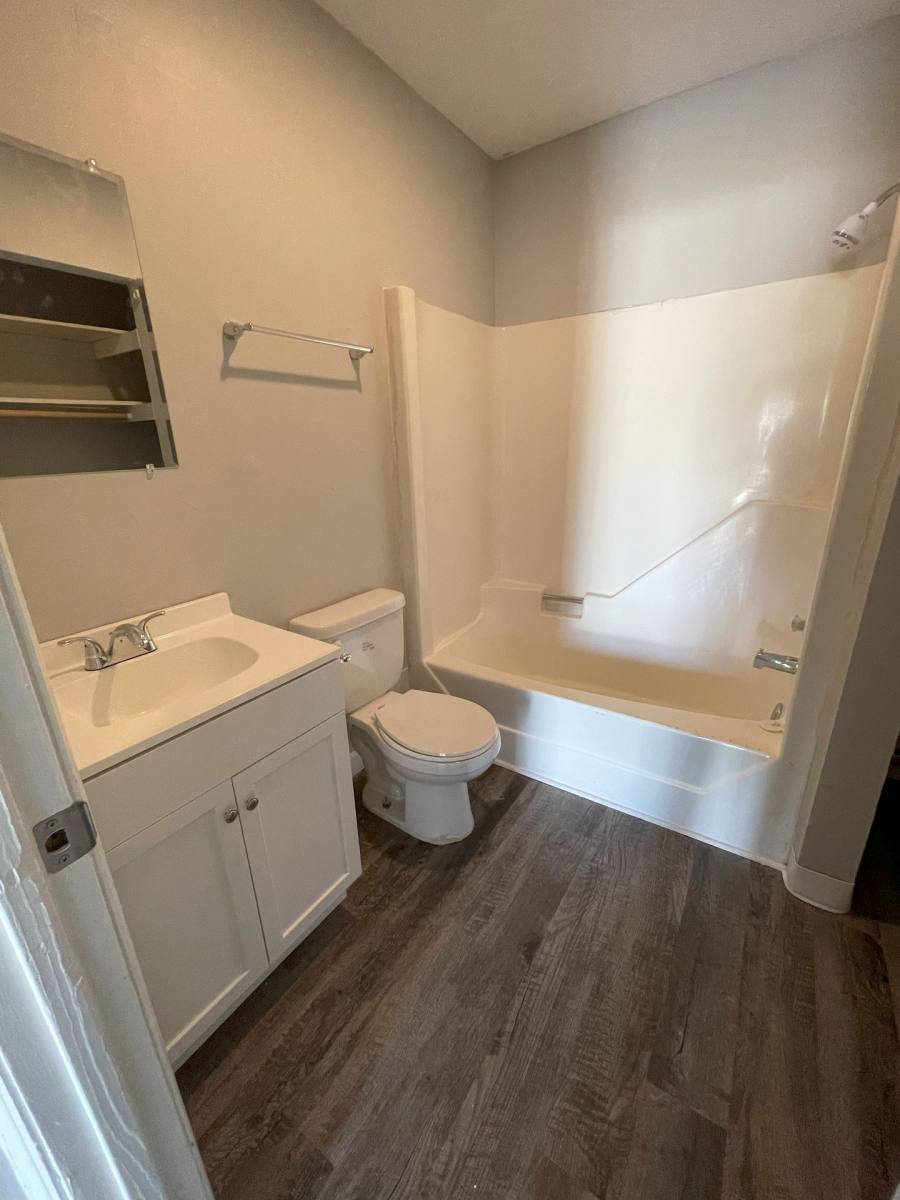Apartment for rent at 951 Oakland Rd, Forest City, NC 28043