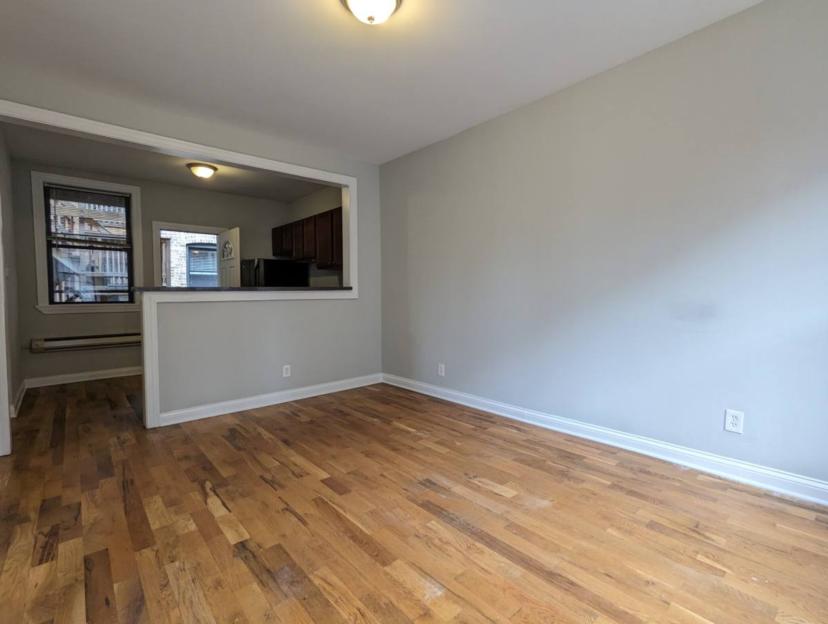 Apartment for rent at 4407 N Wolcott, Chicago, IL 60640