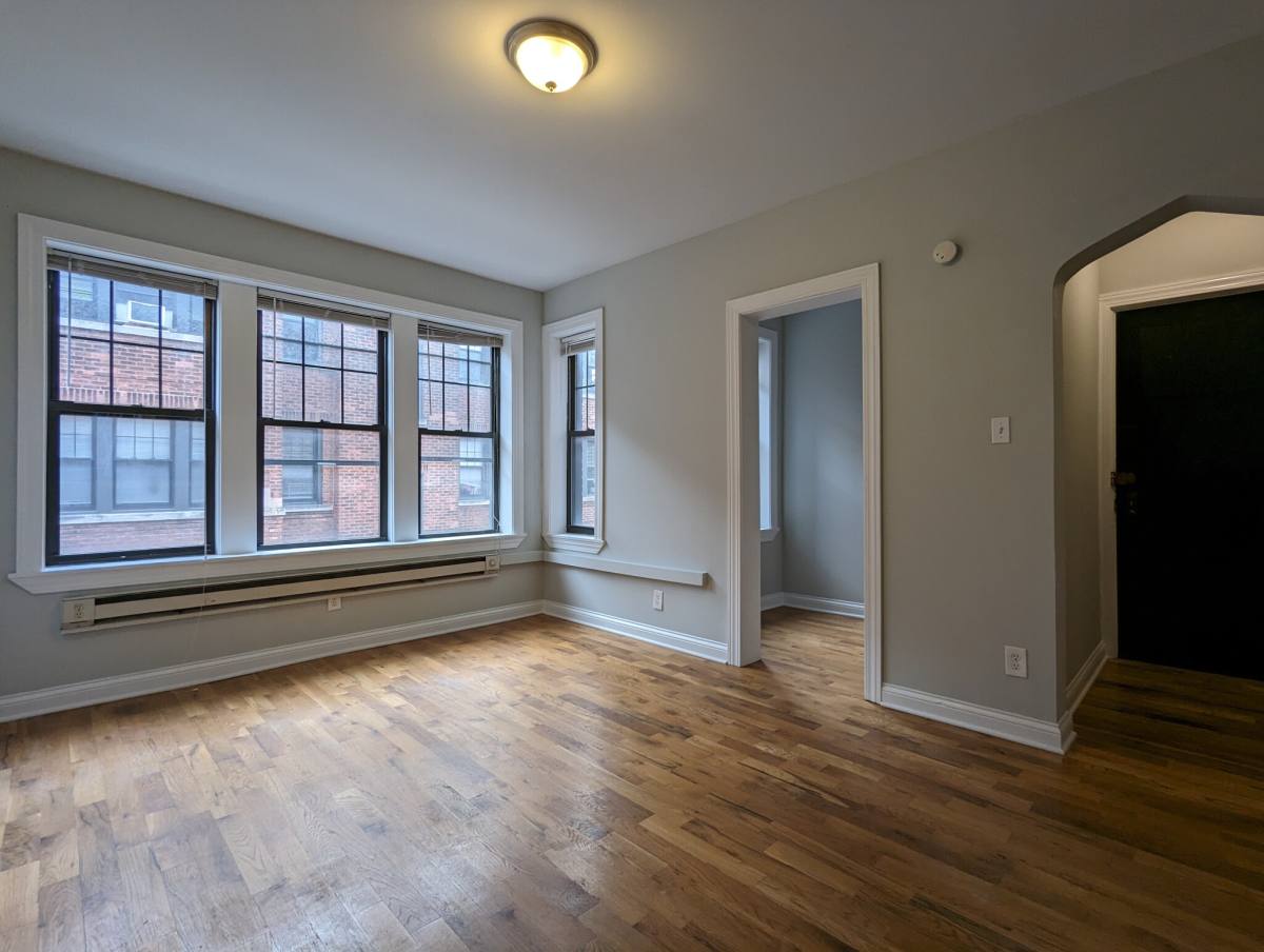 Apartment for rent at 4407 N Wolcott, Chicago, IL 60640