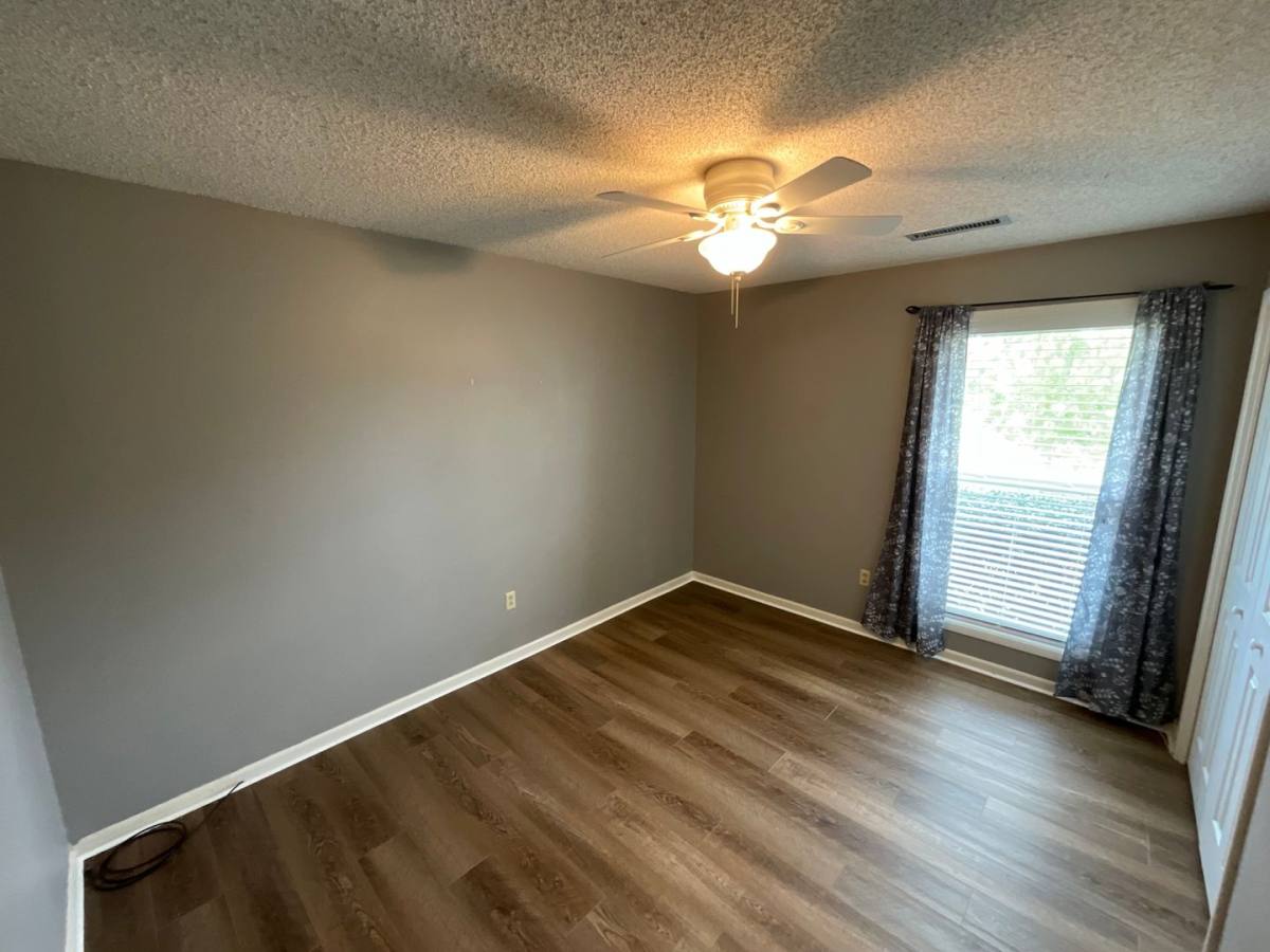 House for rent at 4900 Davis Dr, Marianna, FL 32446
