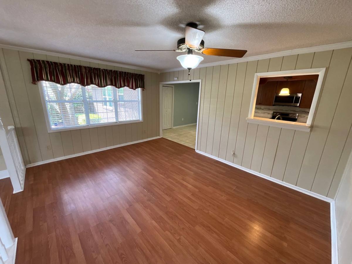 House for rent at 4900 Davis Dr, Marianna, FL 32446