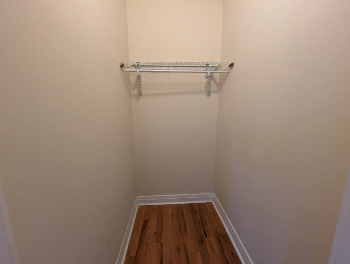 Apartment for rent at 4737 N Hermitage, Chicago, IL 60640