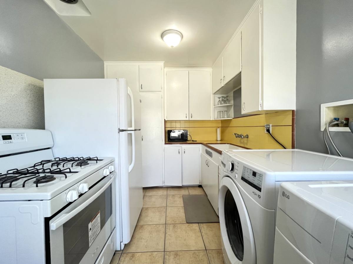 Apartment for rent at 1283 N Sierra Way, San Bernardino, CA 92405