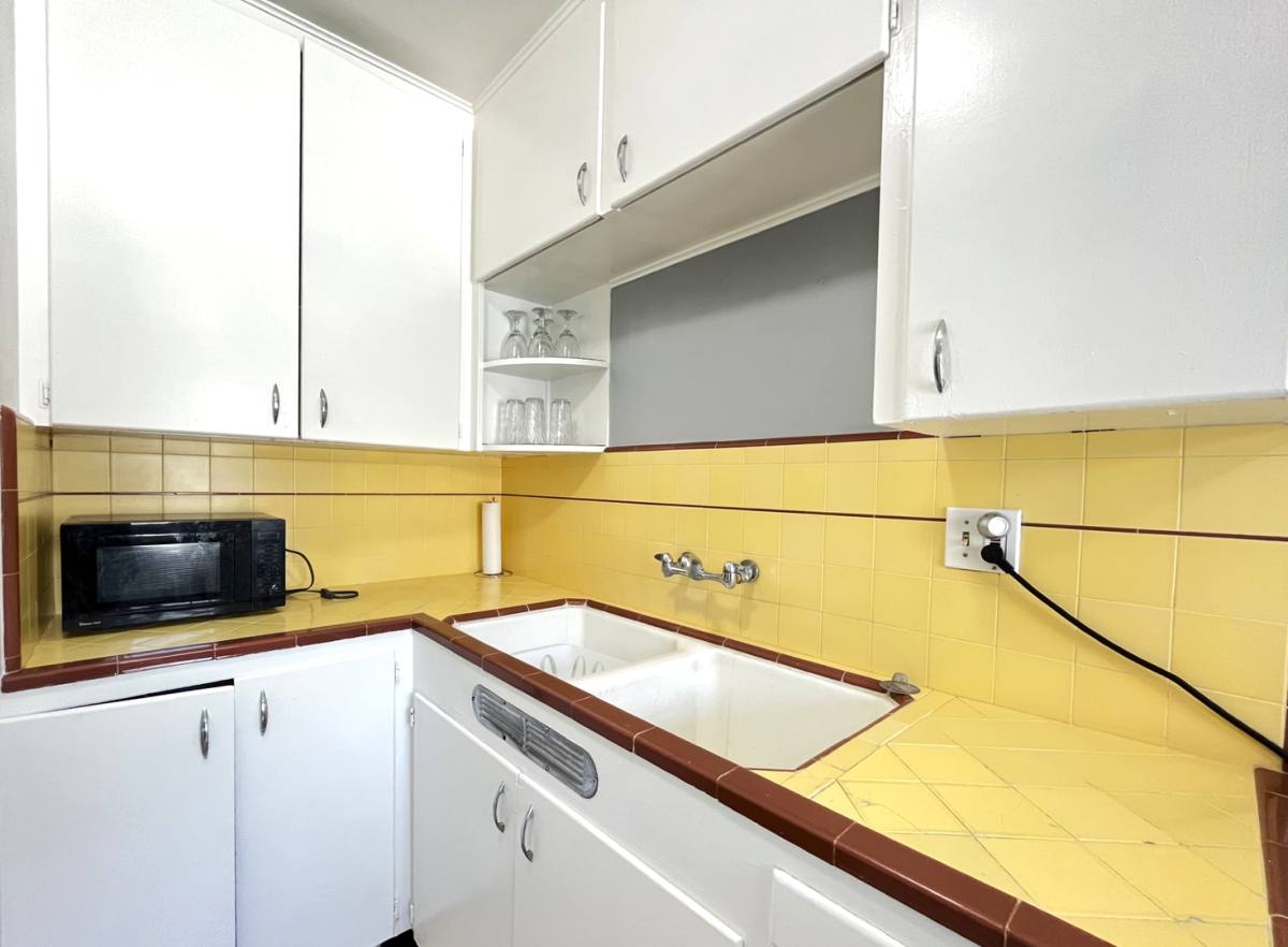 Apartment for rent at 1283 N Sierra Way, San Bernardino, CA 92405