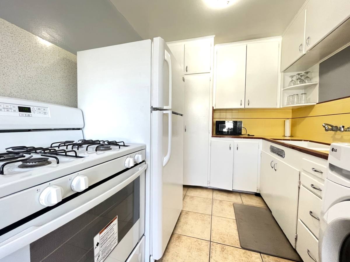 Apartment for rent at 1283 N Sierra Way, San Bernardino, CA 92405