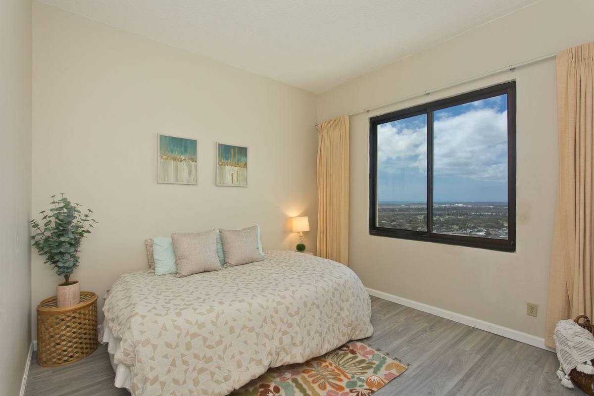 House for rent at 990 Ala Nanala St Pha, Honolulu, HI 96818