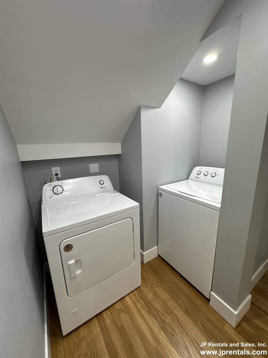 Apartment for rent at 512 Centre St, Jamaica Plain, MA 02130