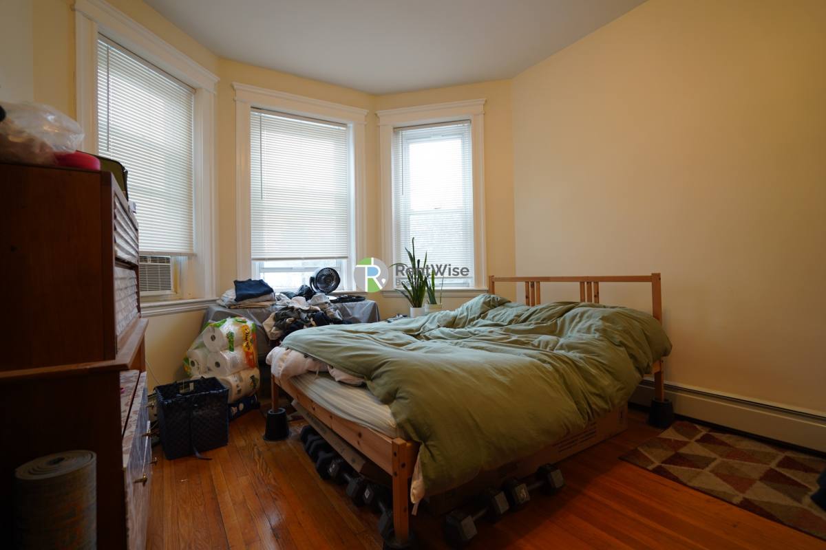 Apartment for rent at 1846 Commonwealth Ave #15, Brighton, MA 02135