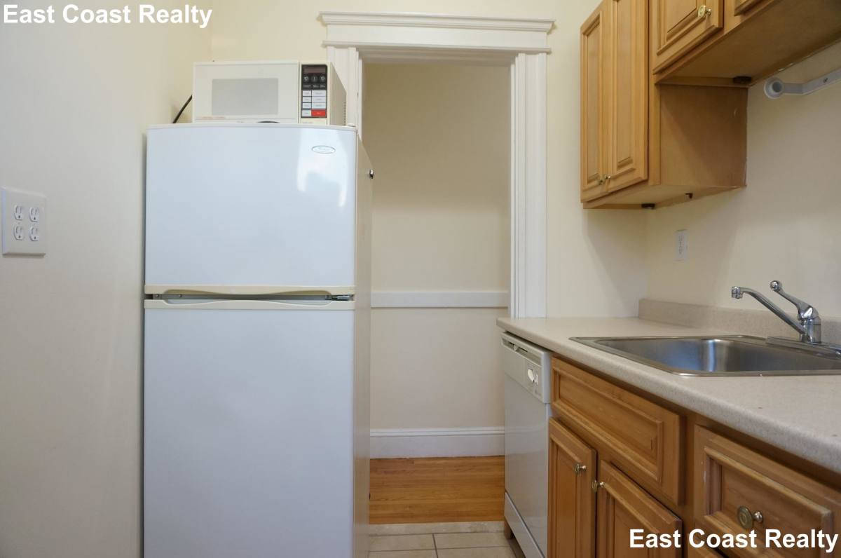 Apartment for rent at 1846 Commonwealth Ave #15, Brighton, MA 02135