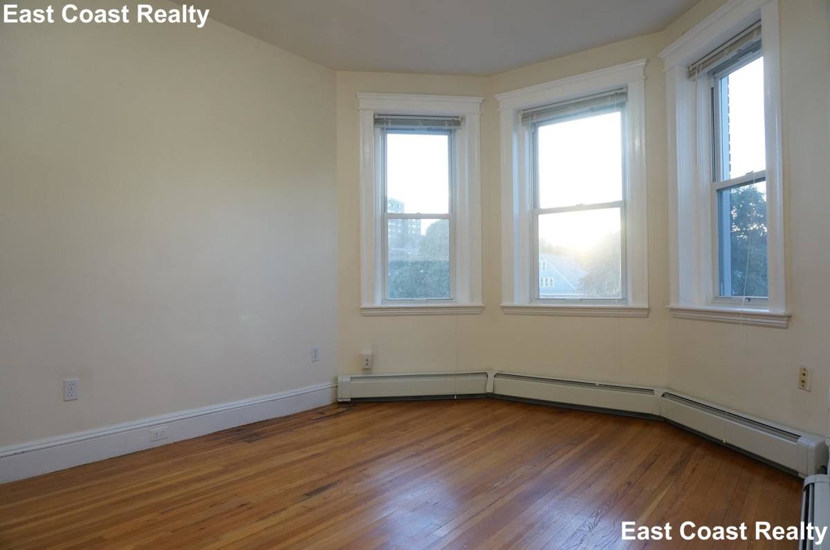 Apartment for rent at 1846 Commonwealth Ave #15, Brighton, MA 02135