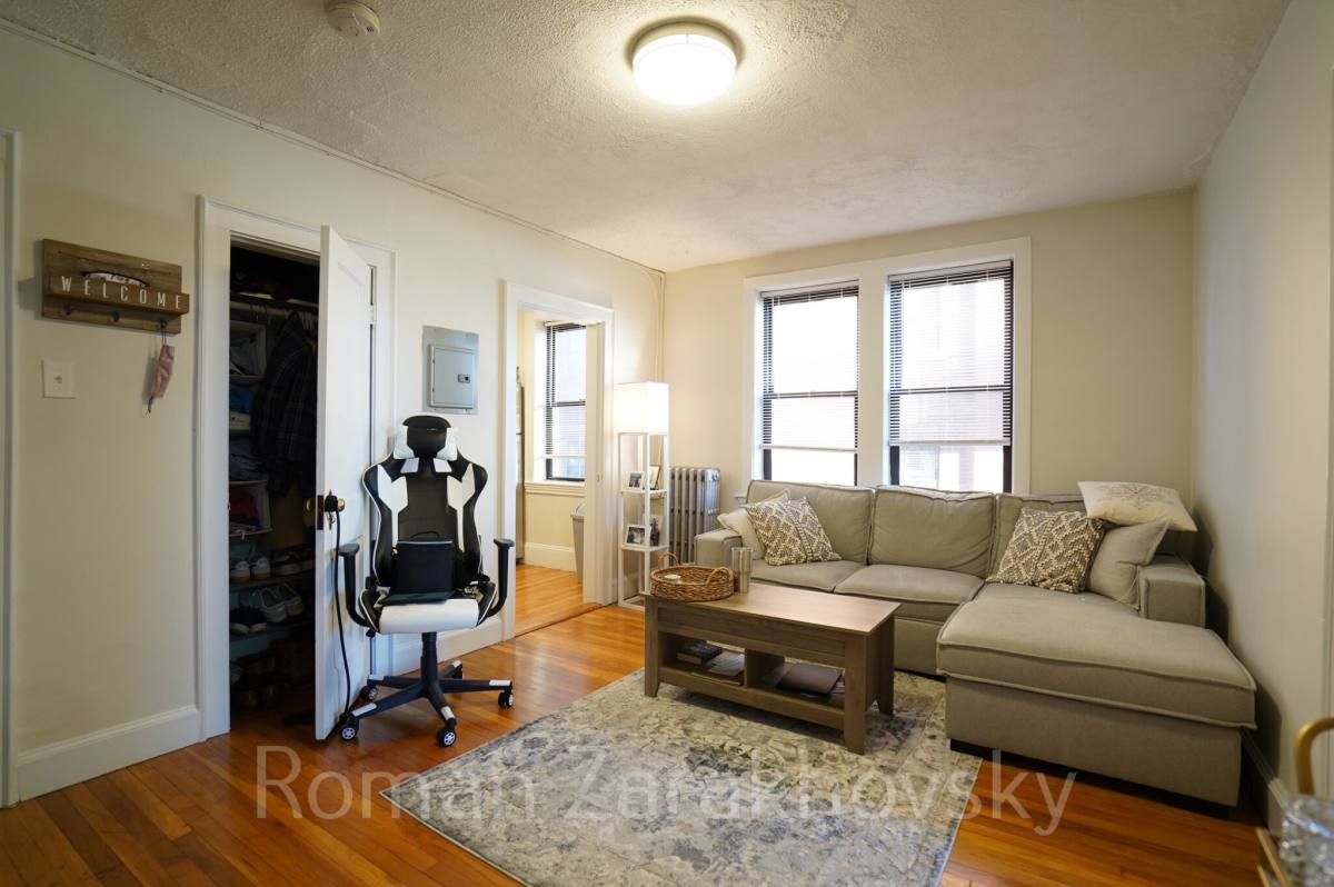 Apartment for rent at 431 Broadway #22A, Somerville, MA 02145