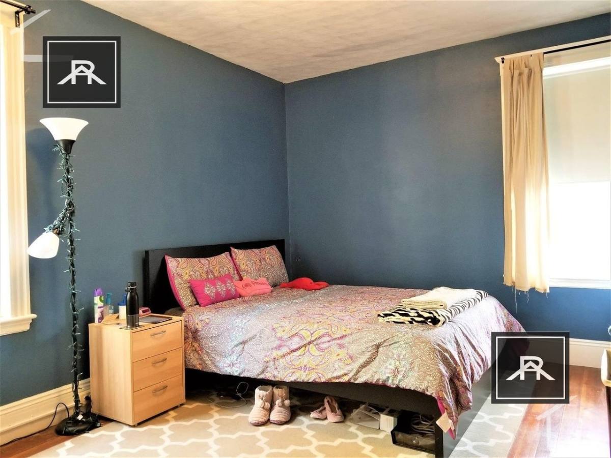 Apartment for rent at 117 Browne St #1, Brookline, MA 02446
