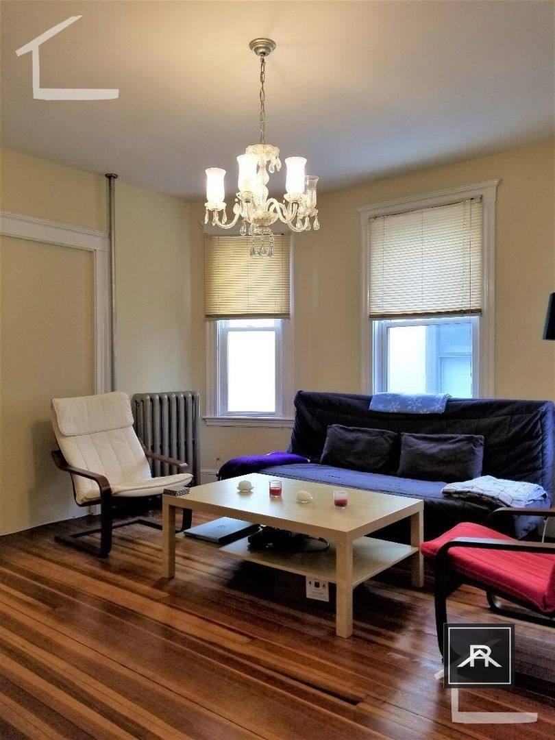 Apartment for rent at 117 Browne St #1, Brookline, MA 02446