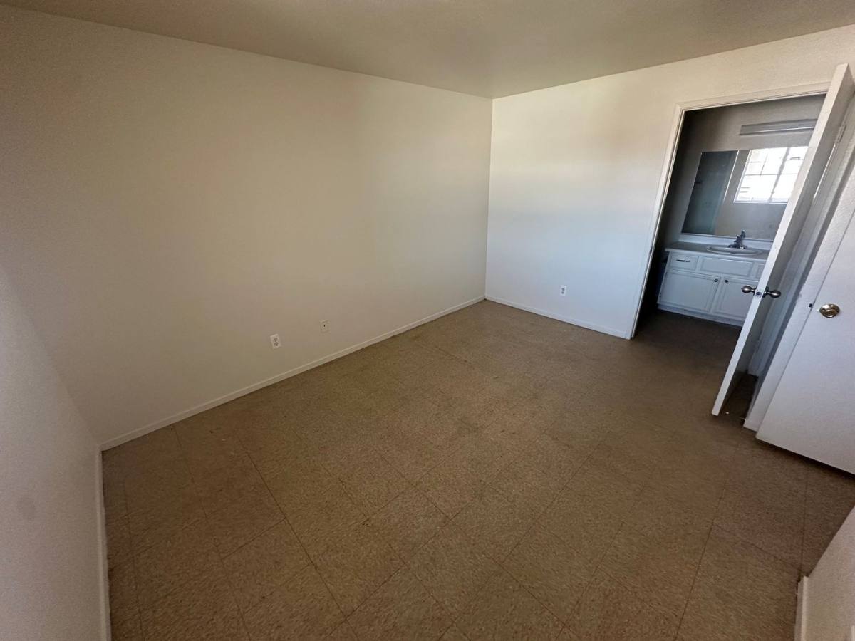 Apartment for rent at 3990 E Carey Ave, Las Vegas, NV 89115
