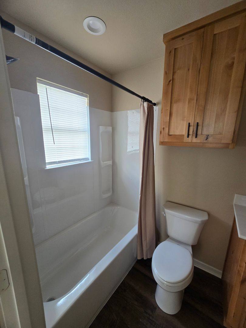 Townhouse for rent at 1101-1103 SE 15th St, Mineral Wells, TX 76067