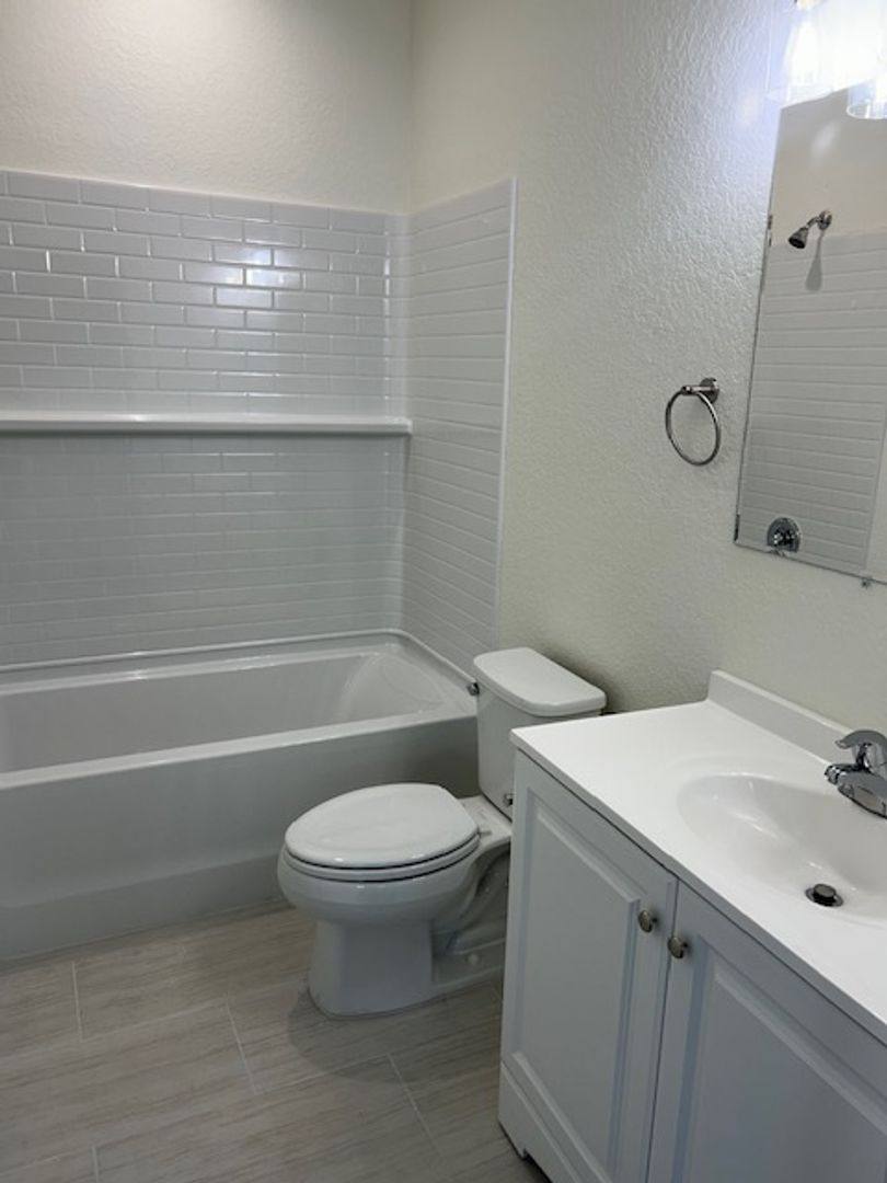 House for rent at 2028 14th Ave S, Saint Petersburg, FL 33712
