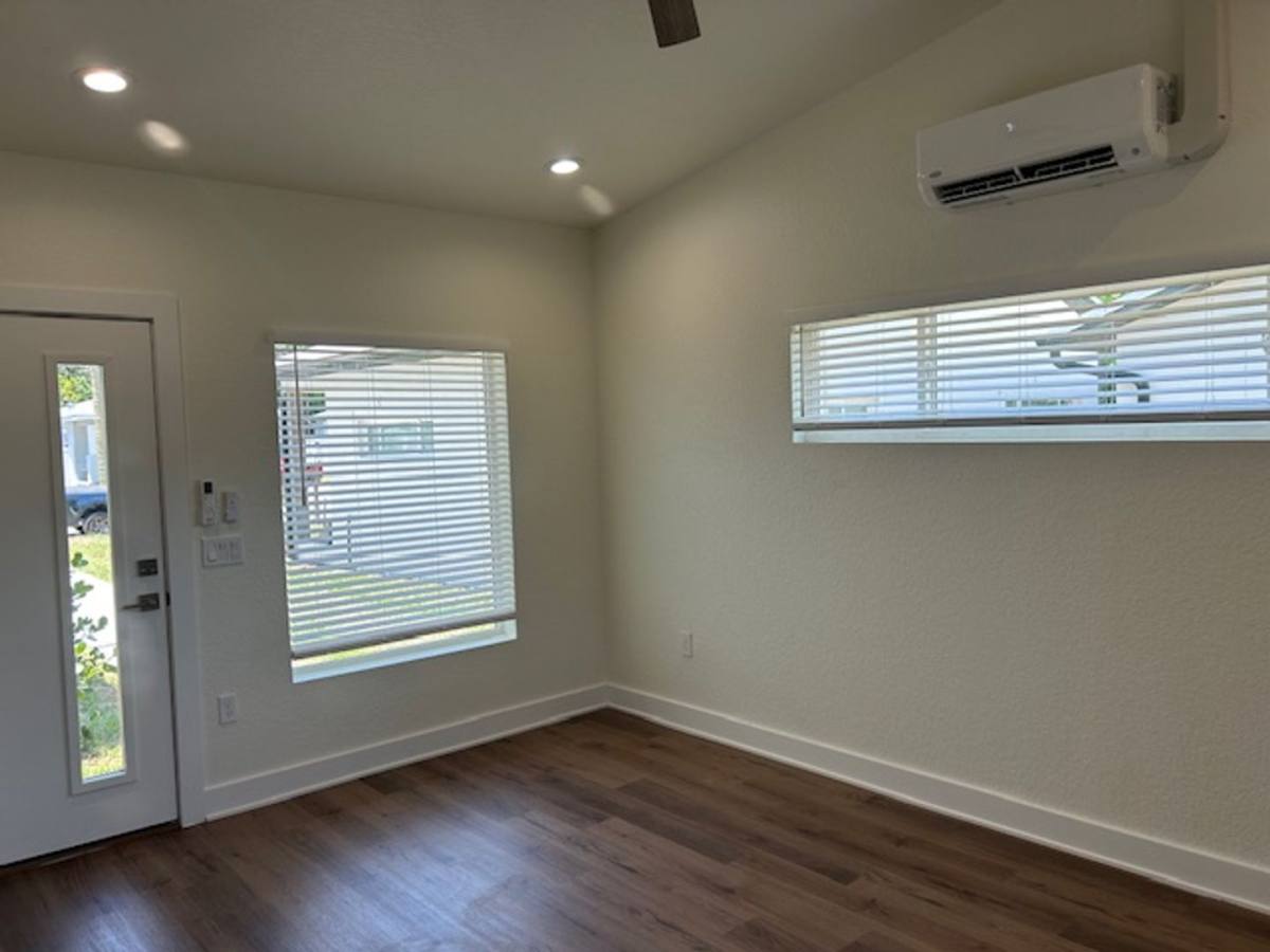 House for rent at 2028 14th Ave S, Saint Petersburg, FL 33712