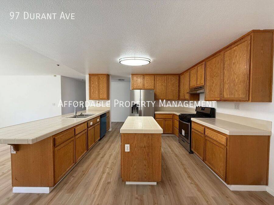 House for rent at 97 Durant Ave, San Leandro, CA 94577