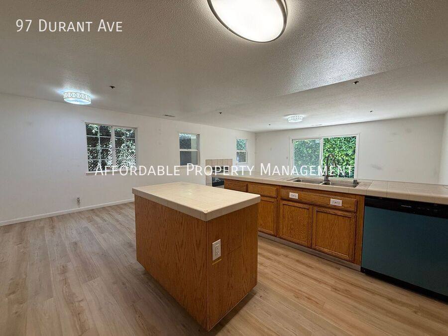 House for rent at 97 Durant Ave, San Leandro, CA 94577