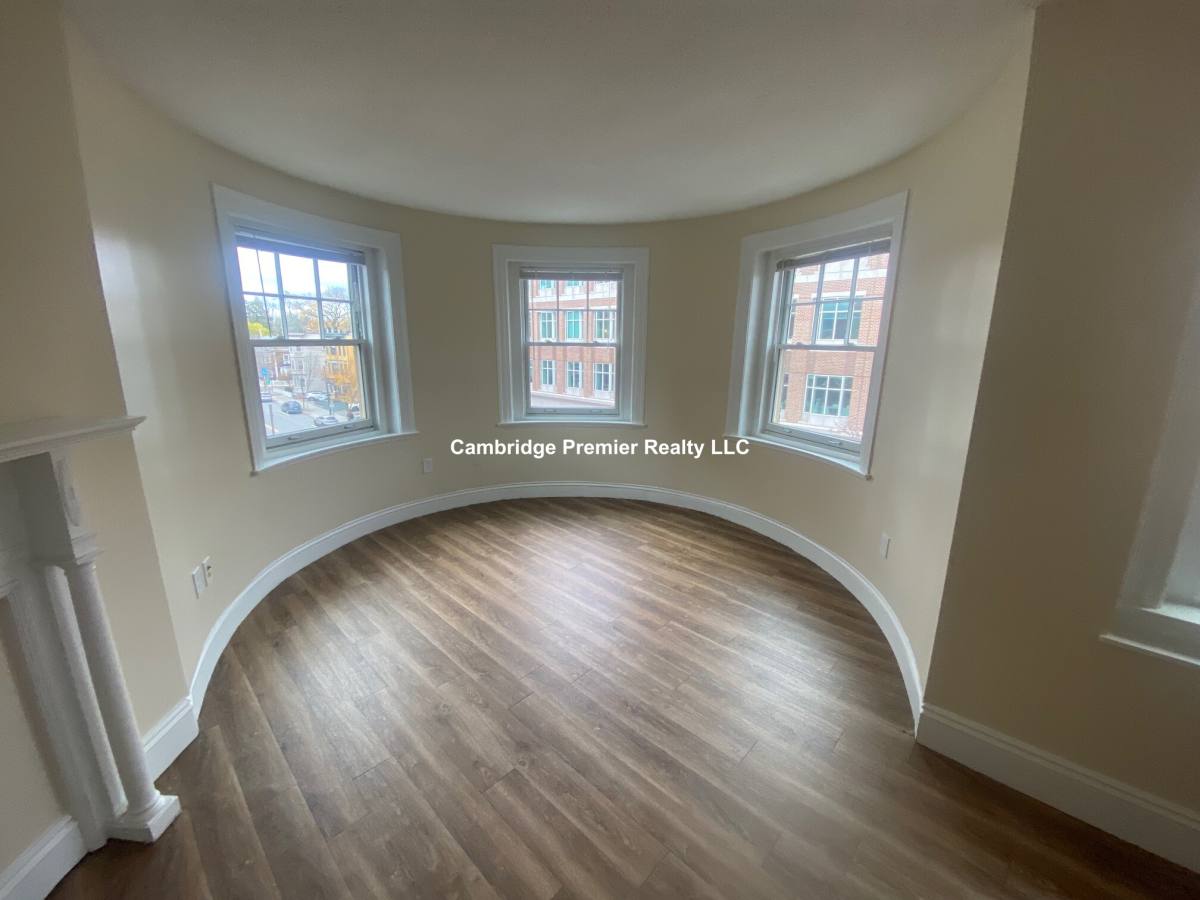 Apartment for rent at 4 University Rd, Cambridge, MA 02138