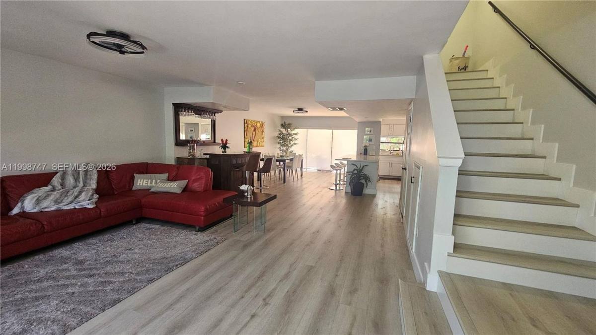 Townhouse for rent at 16446 NE 27th Place, North Miami Beach, FL 33160