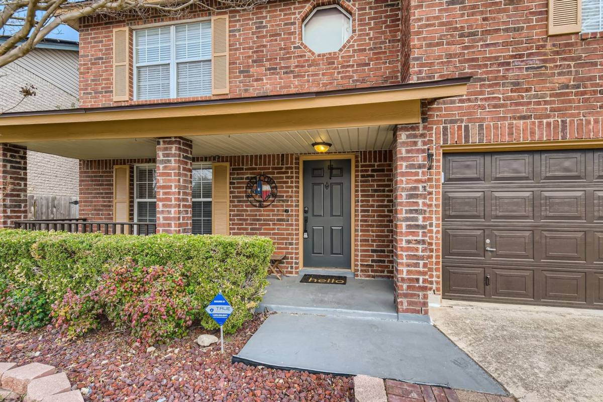 House for rent at 11747 Paddlebrook, San Antonio, TX 78253