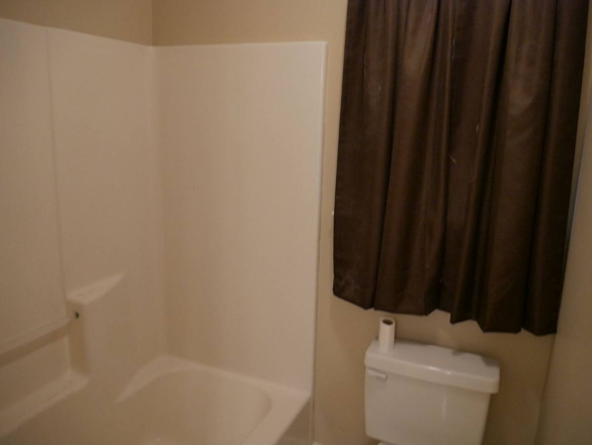 House for rent at 4906 Timberwood Dr, Hahira, GA 31632