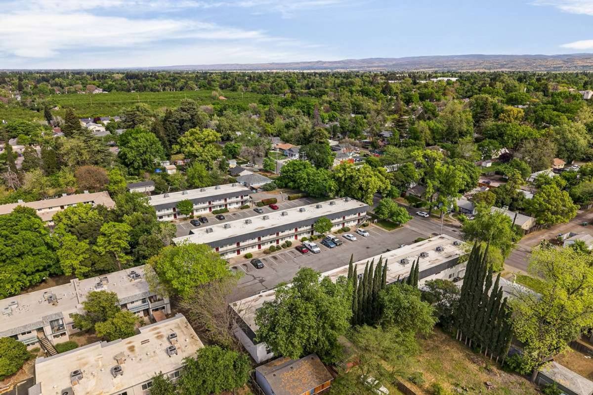 Apartment for rent at 1431 1435 Warner St, Chico, CA 95926